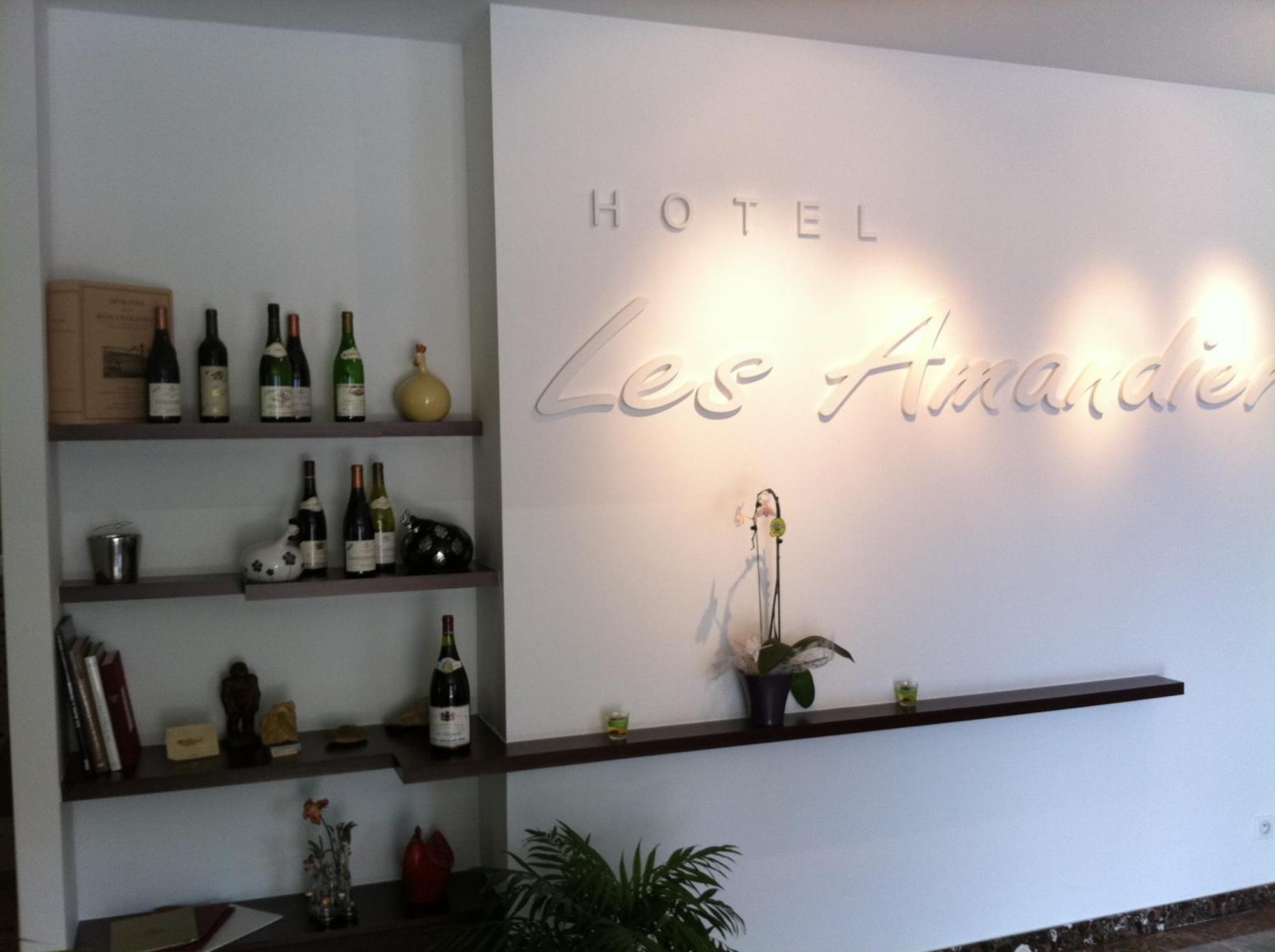 Hotel Les Amandiers Tournon-sur-Rhone Exterior foto